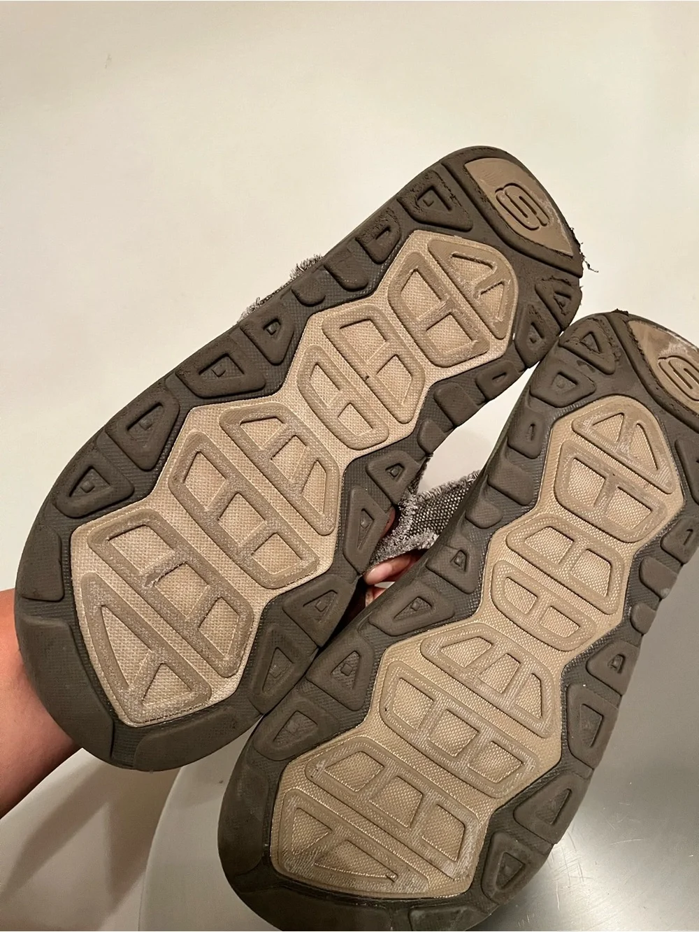 Skechers Relaxed Fit Memory Foam Flip Flop Men’s Sz 11 Brown Comfort Sandals